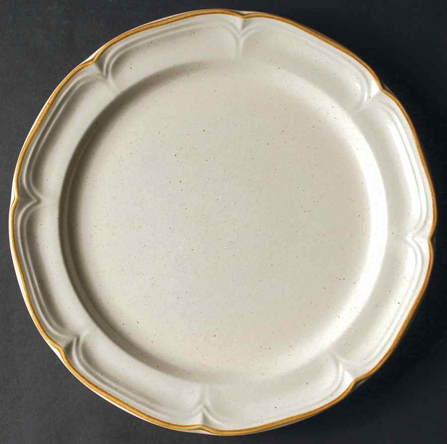 COUNTRY ALMOND Dinner Plate by Japan-1