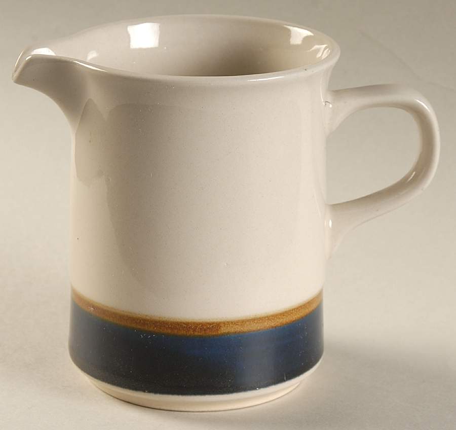 Bandolero Blue Creamer by Japan-1