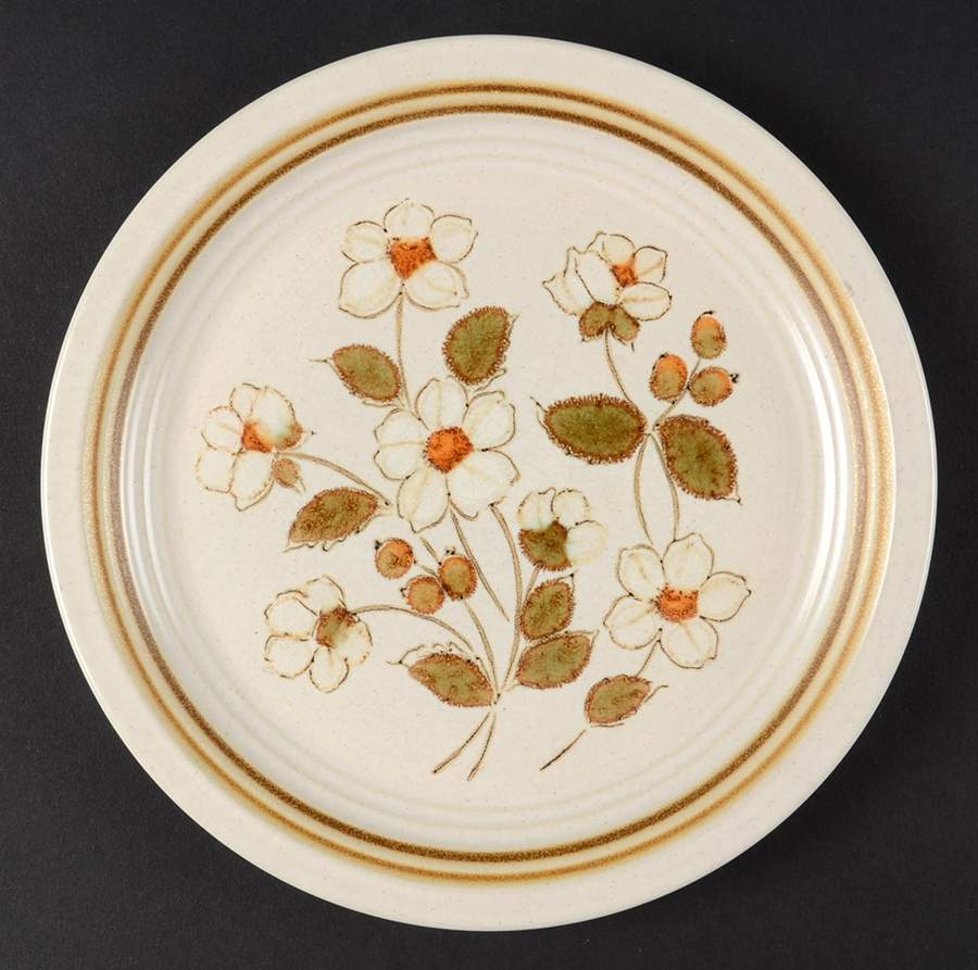 Berry Blossom Salad Plate by Woodberry Collection (Japan)-1