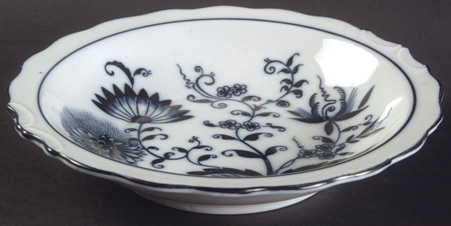 Blue Onion Rim Cereal Bowl by Arnart-1