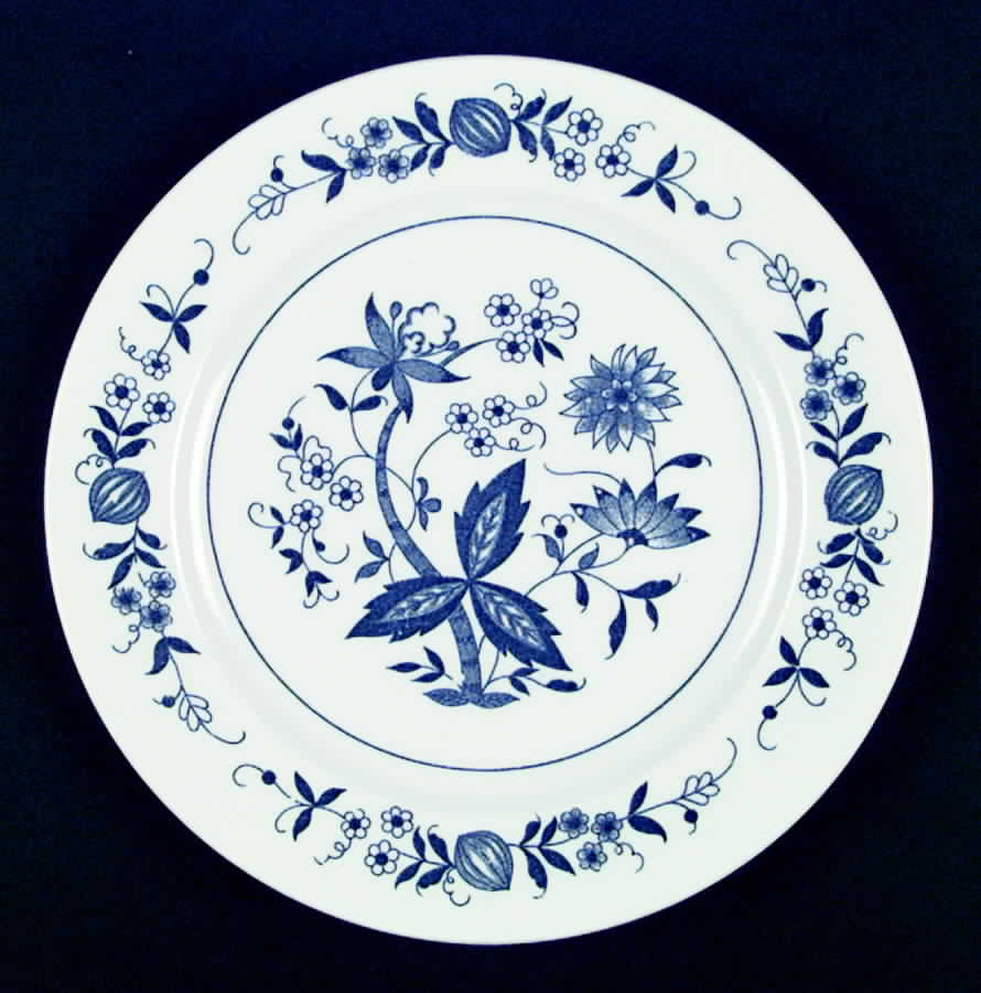 Blue Onion Dinner Plate by Japan-1