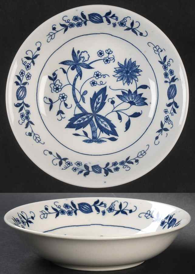 Blue Onion Fruit/Dessert (Sauce) Bowl by Japan-1