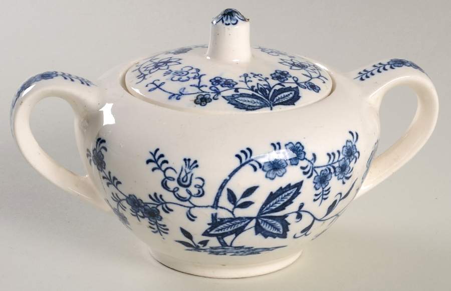 Blue Onion Sugar Bowl & Lid by Japan-1