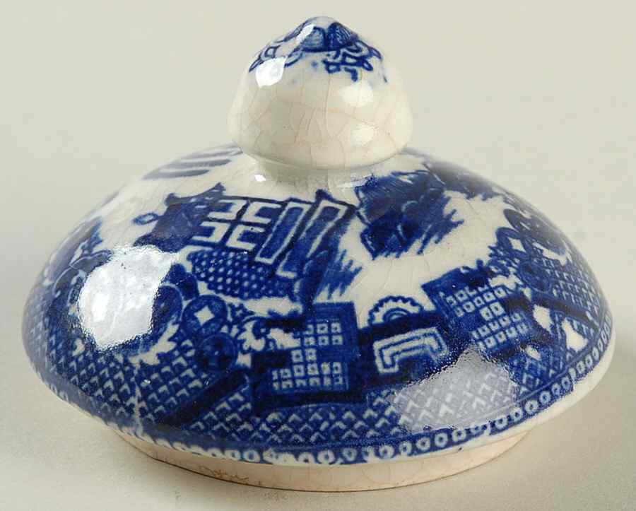 Blue Willow (No Gold, "Made In Japan") Lid for Sugar Bowl by Japan-1