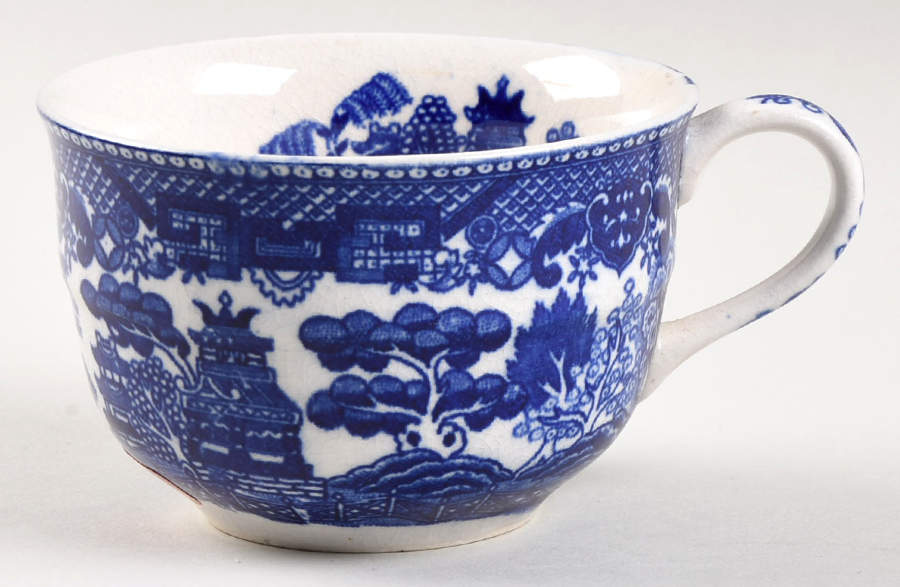 Blue Willow (No Gold, "Japan" Only) Flat Cup by Japan-1