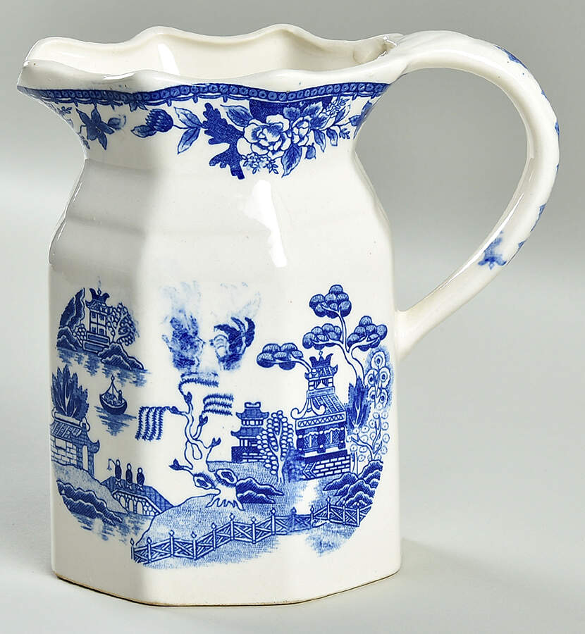 Blue Willow (No Gold, "Japan" Only) 24 Oz Jug by Japan-1