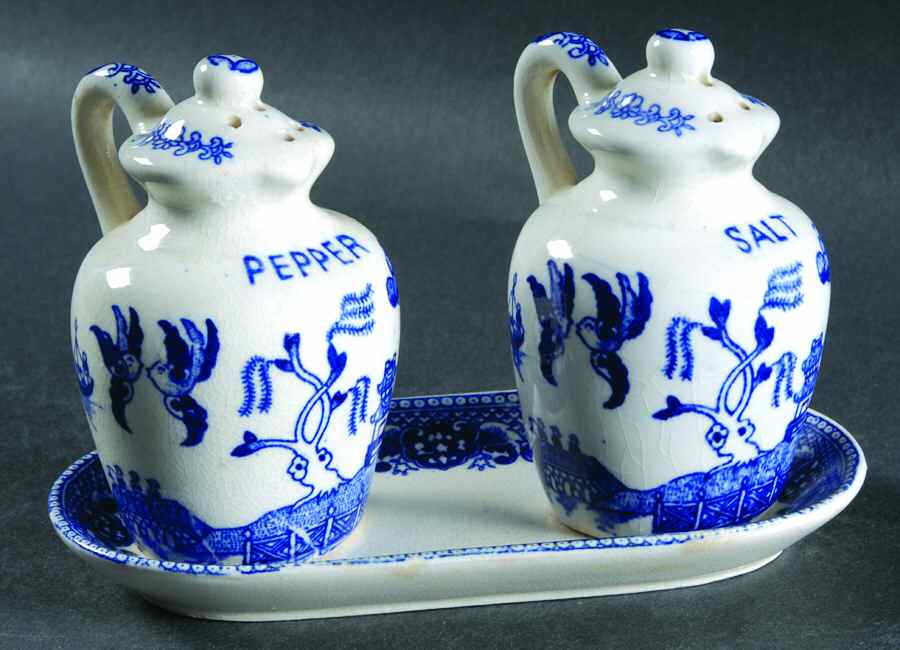Blue Willow (No Gold, "Japan" Only) (3 Pc) Salt & Pepper Tray Set by Japan-1