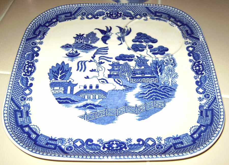 Blue Willow (No Gold, "Japan" Only) Snack Plate by Japan-1