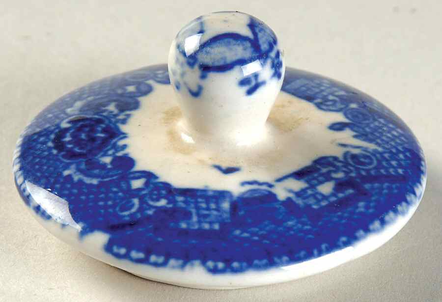 Blue Willow (No Gold, "Japan" Only) Lid for Mini Sugar Bowl by Japan-1