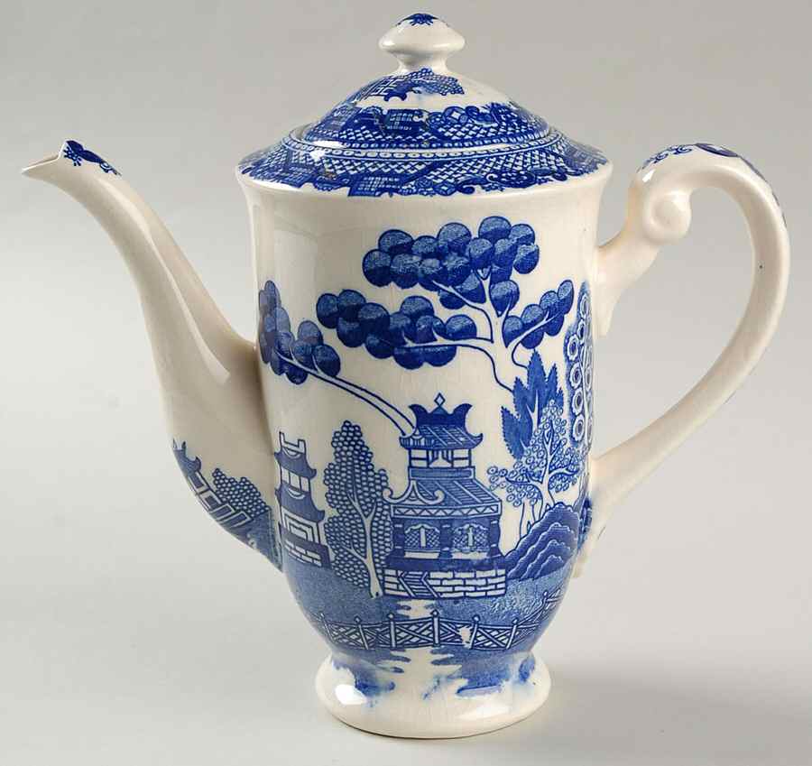 Blue Willow (No Gold, "Japan" Only) Mini Coffee Pot & Lid by Japan-1