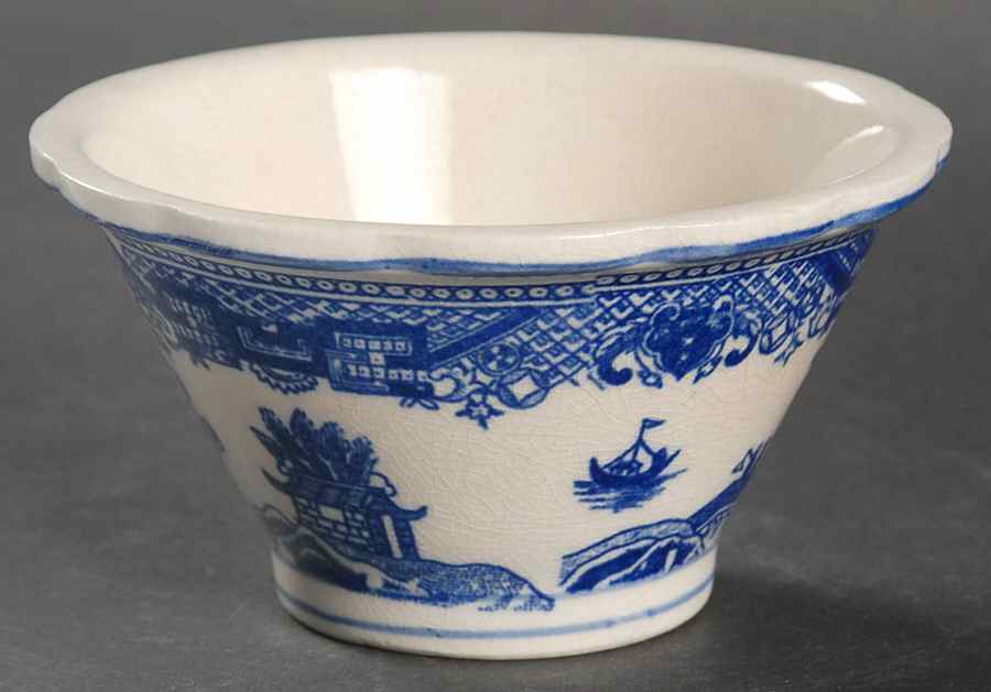 Blue Willow (No Gold, "Japan" Only) Rice Bowl by Japan-1