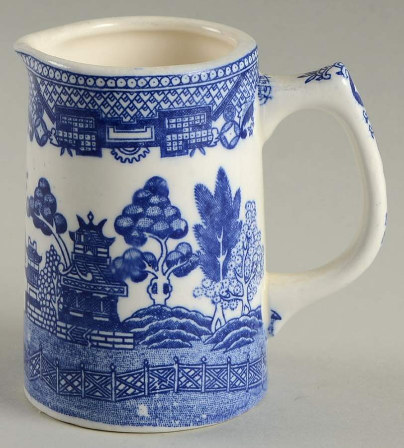 Blue Willow (No Gold, "Japan" Only) 6 Oz Jug by Japan-1