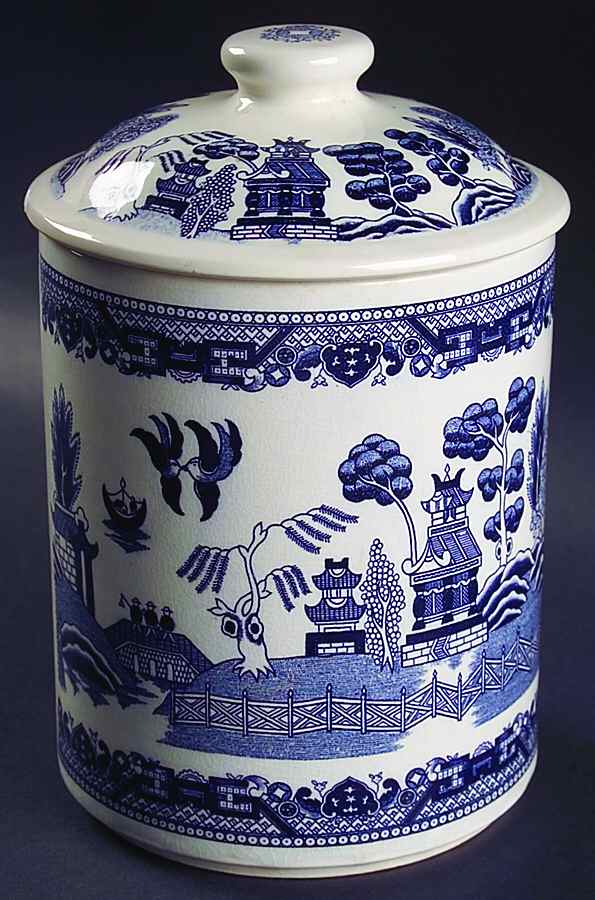 Blue Willow (Occupied, No Trim) Medium Canister & Lid by Japan-1