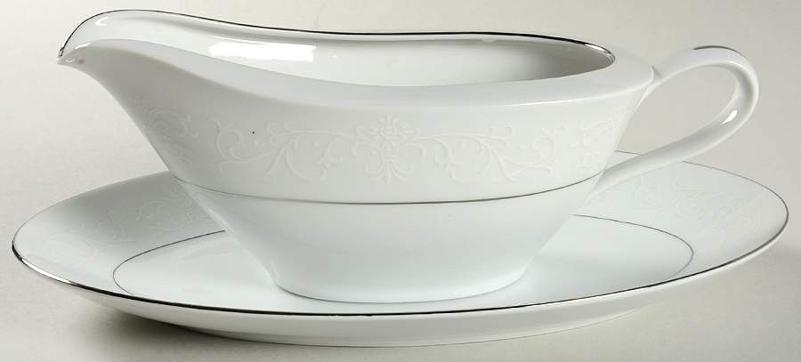 Carmel Gravy Boat & Underplate by Japan-1