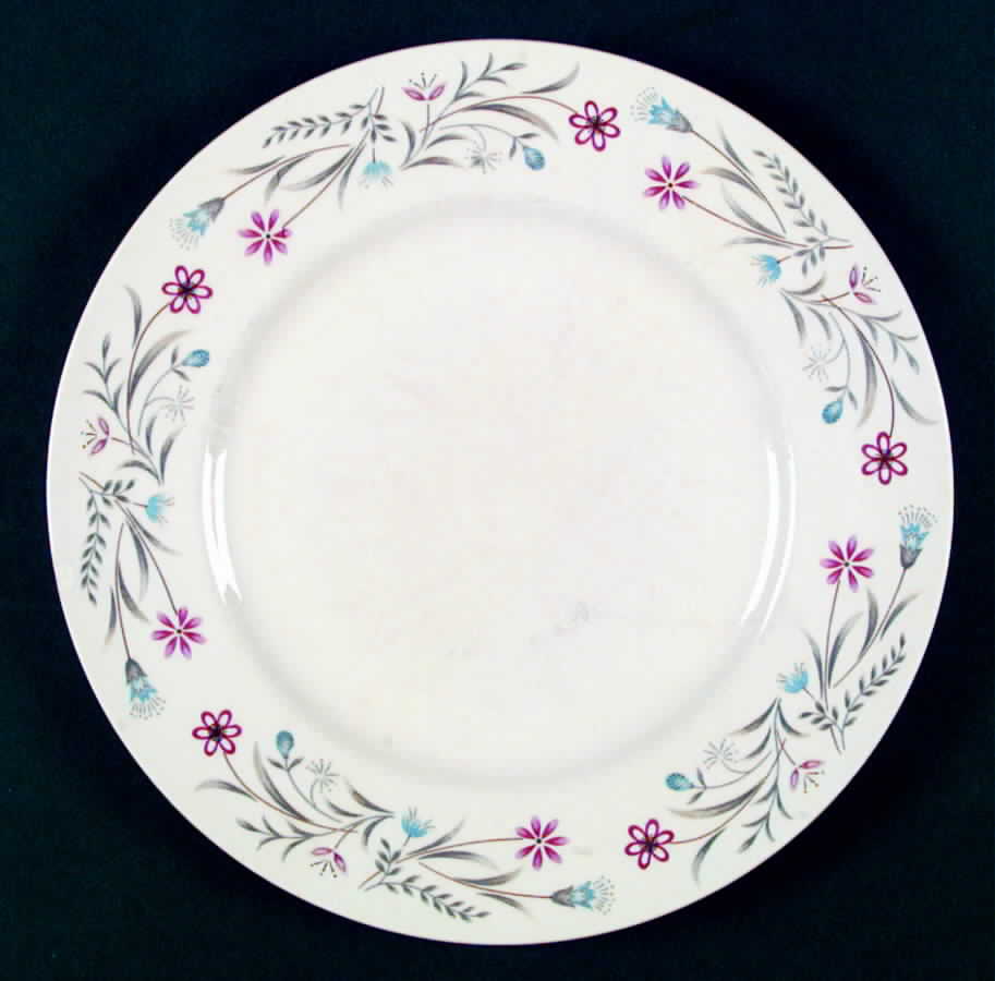 Chalet Dinner Plate by Japan-1
