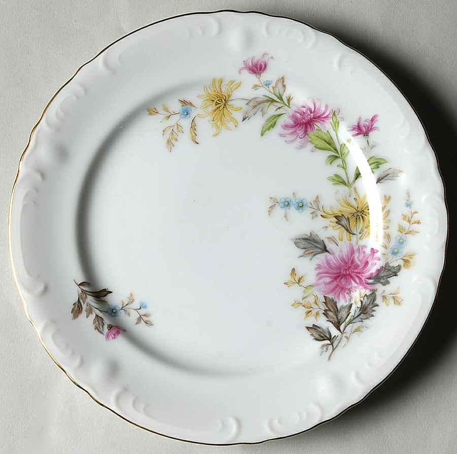 Chrysanthemum Salad Plate by Japan-1