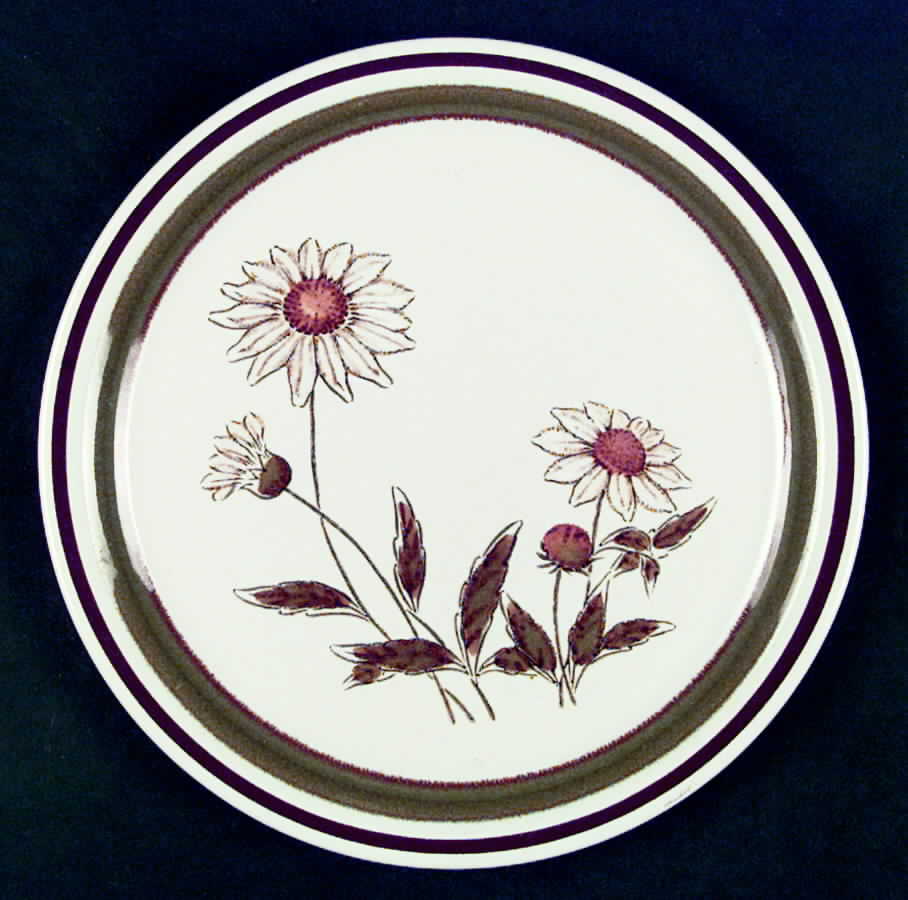 Country Morn Dinner Plate by Japan-1