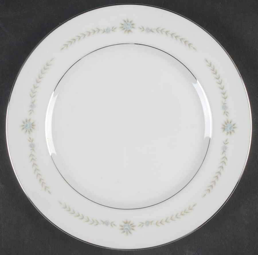Darleen Salad Plate by M Japan-1