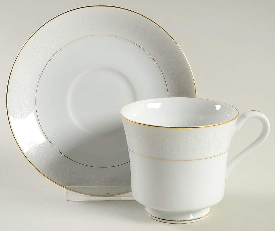 Florencia Footed Cup & Saucer Set by M Japan-1