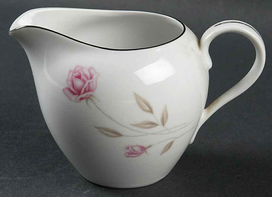 Georgiana Creamer by M Japan-1