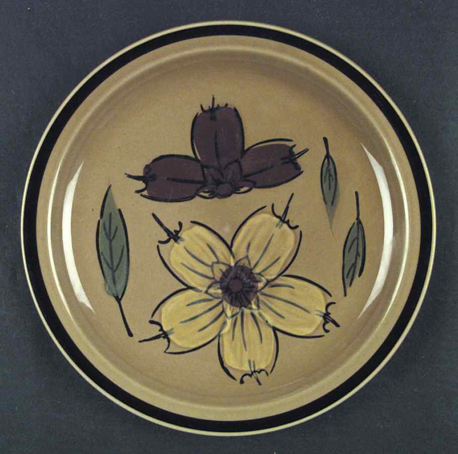 Honey Flowers Dinner Plate by Japan-1