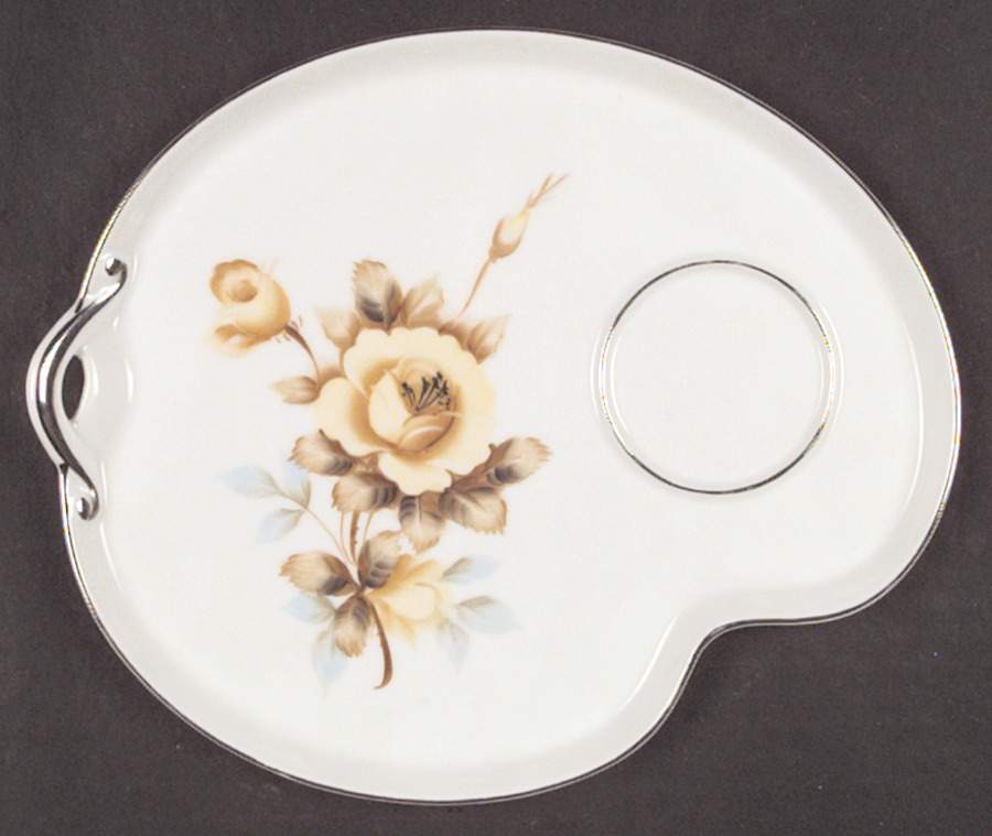 ICJ10 Snack Plate by I China (Japan)-1