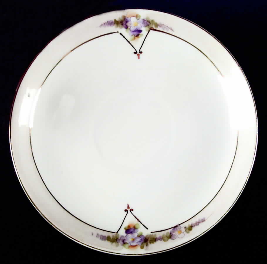JAP9 Saucer by Japan-1