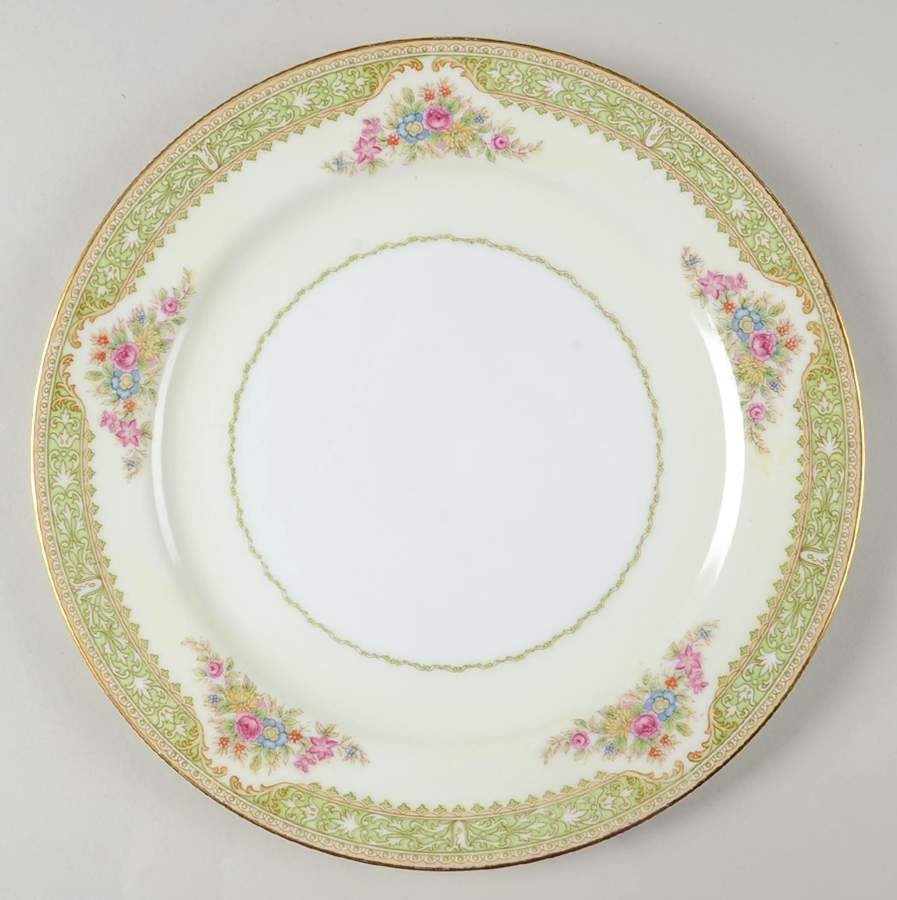 Jeanne Dinner Plate by Japan-1