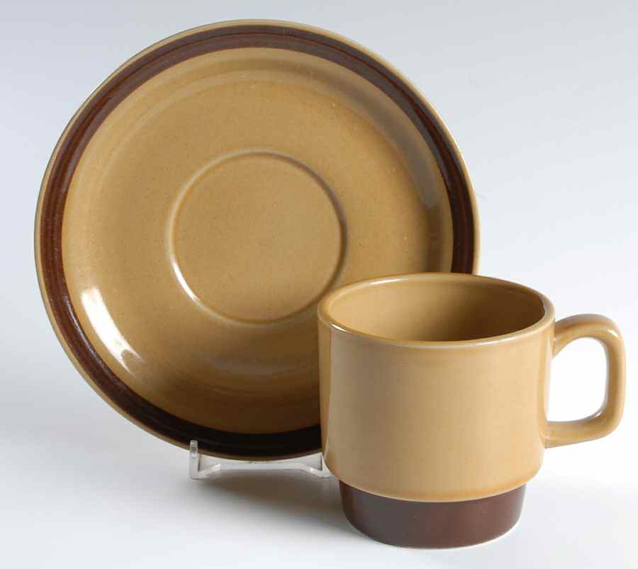 La Mesa Flat Cup & Saucer Set by Japan-1