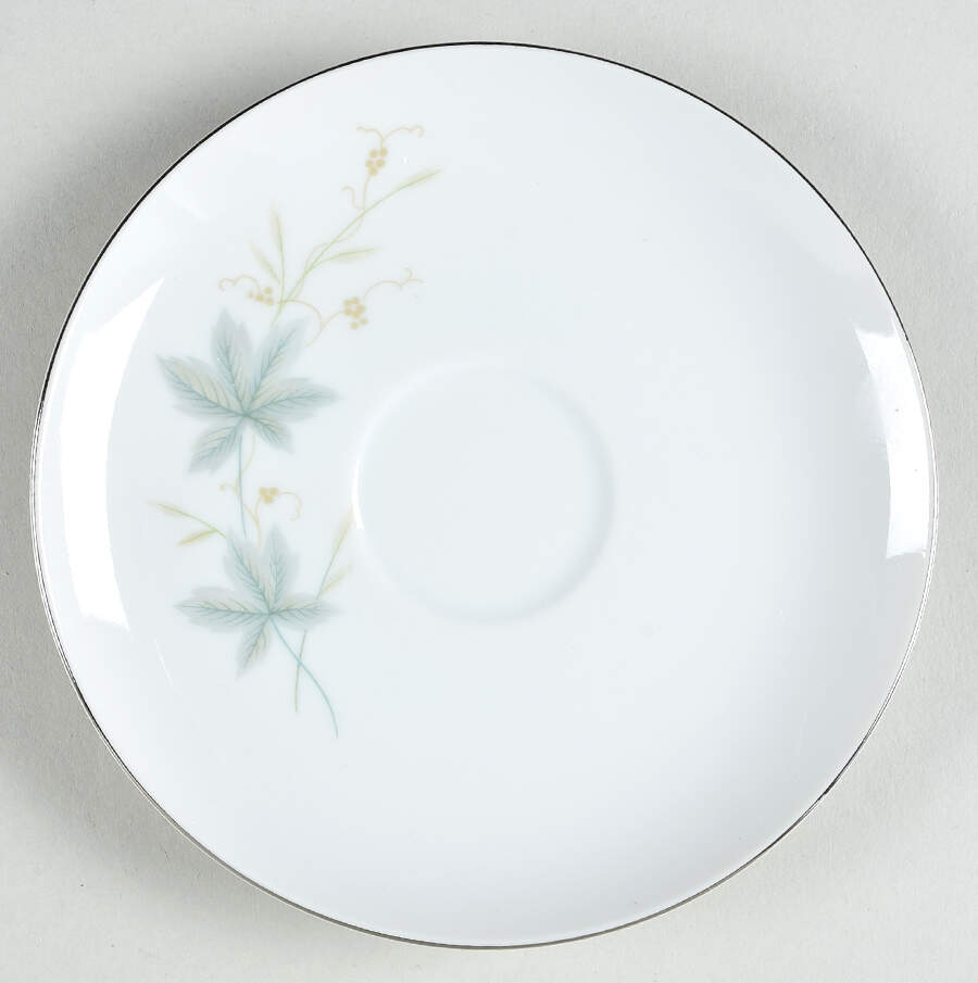 Lynbrook Saucer by Japan-1