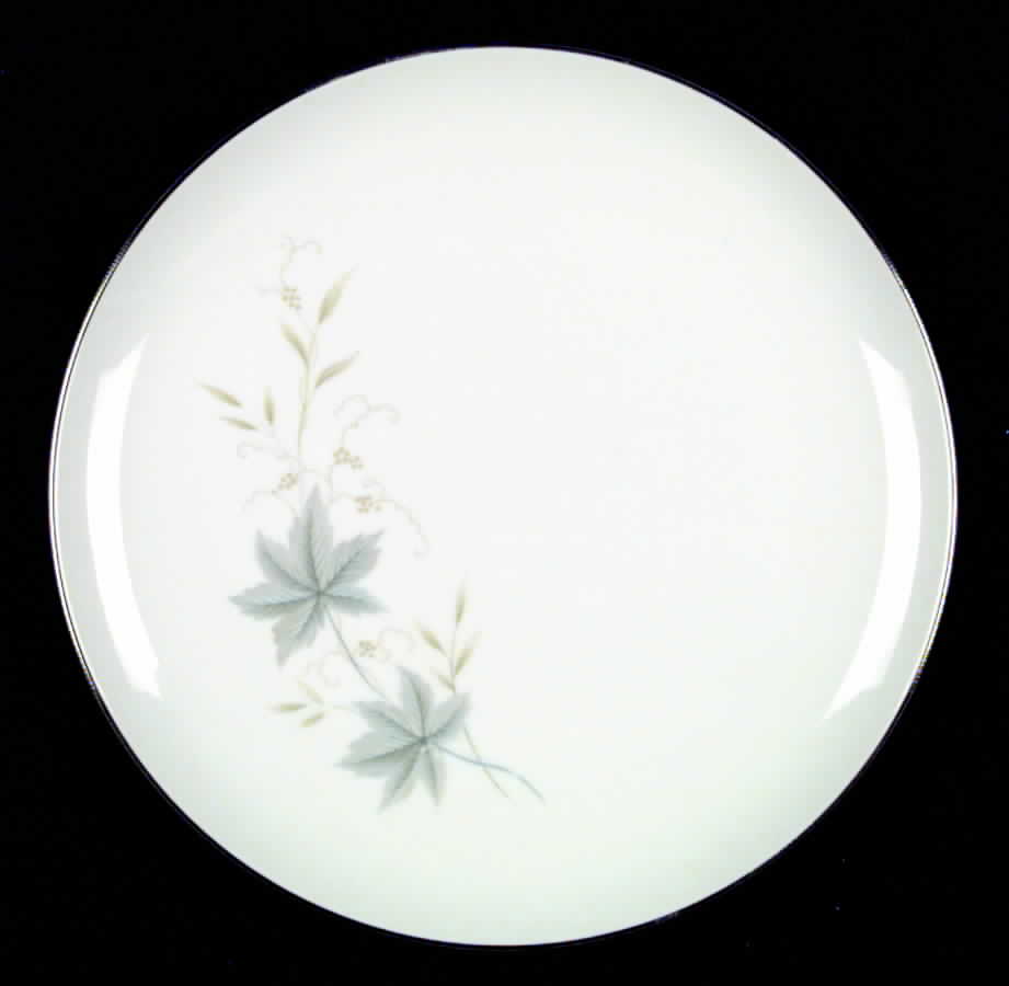 Lynbrook Dinner Plate by Japan-1
