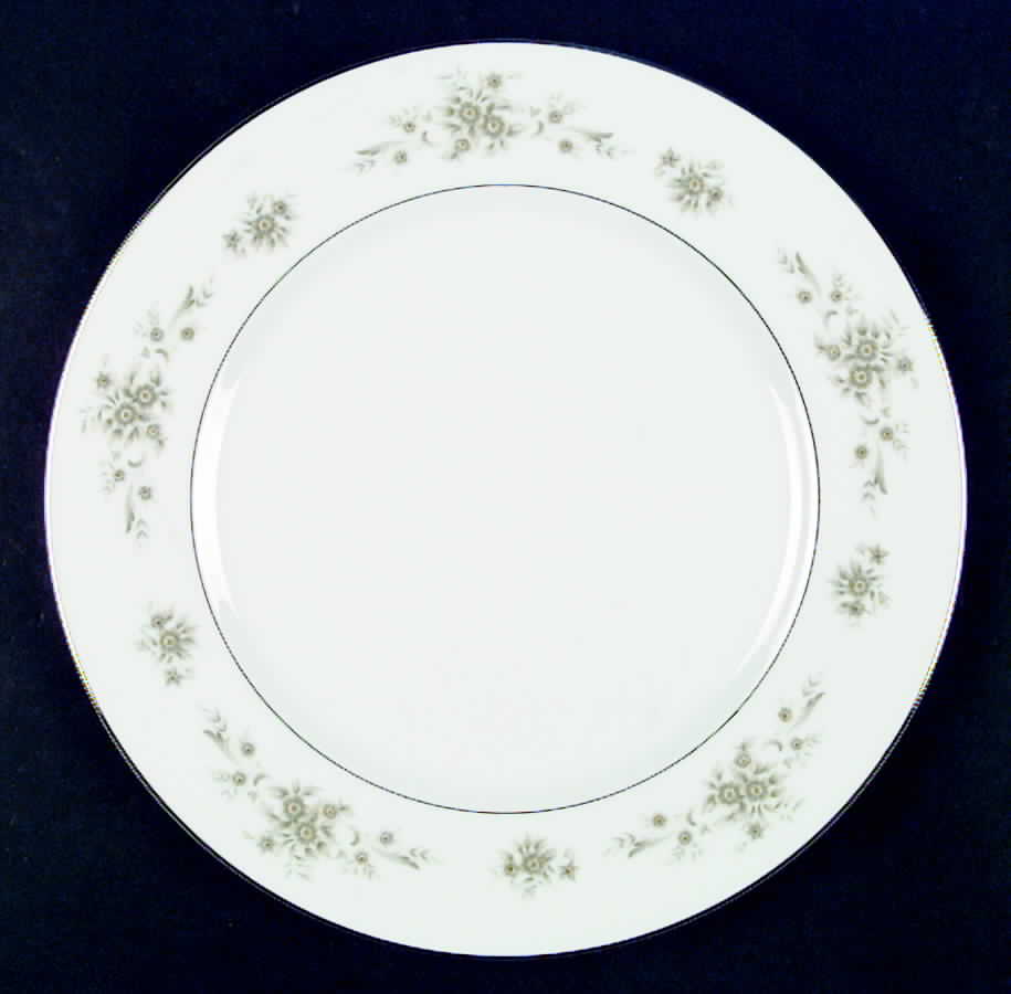 Mandarin Dinner Plate by Japan-1
