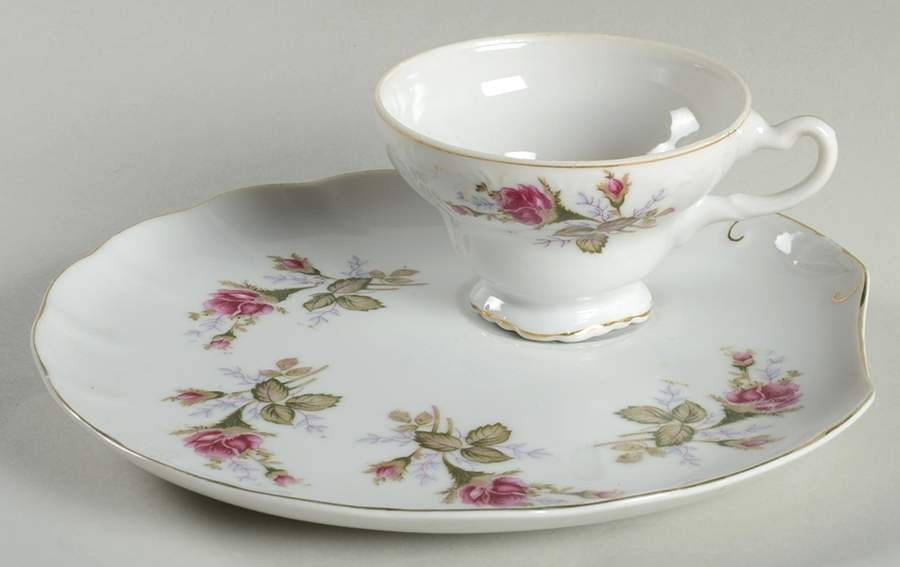 Moss Rose Snack Plate & Cup Set by Japan-1