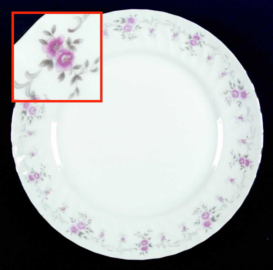 Nanarosa Dinner Plate by M Japan-1