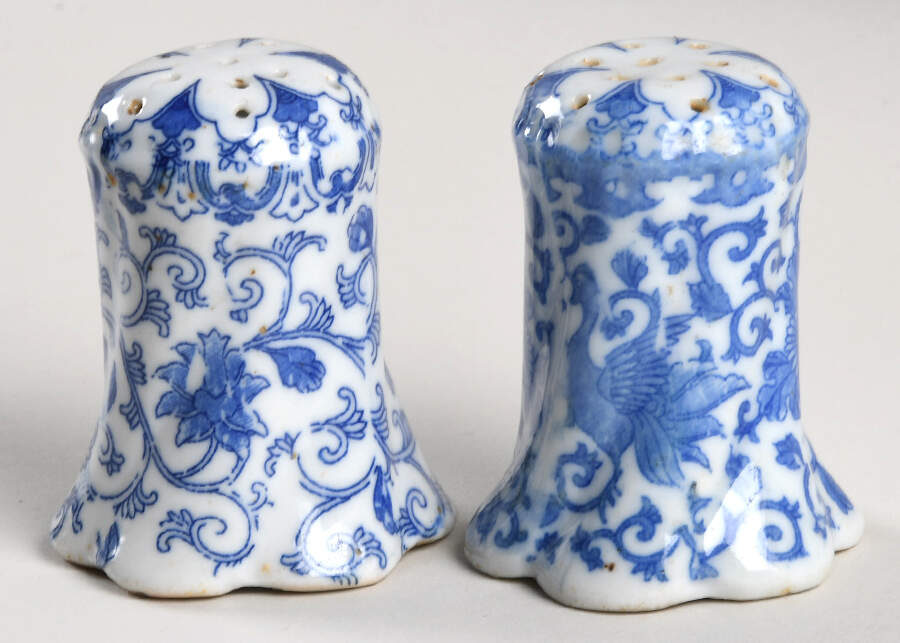 Phoenix Bird Salt & Pepper Set by Japan-1
