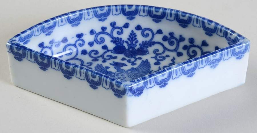 Phoenix Bird Triangular Condiment Dish by Japan-1