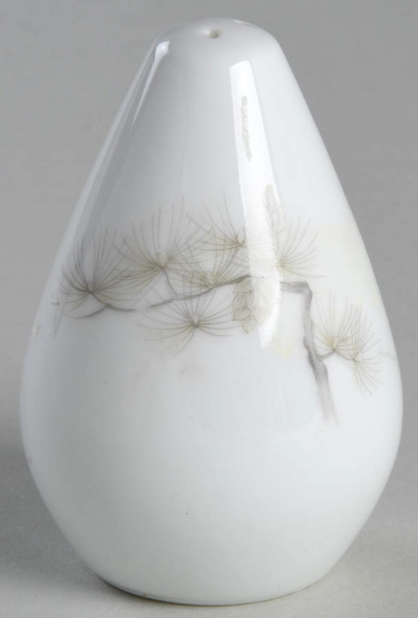 Pine Salt Shaker by Japan-1