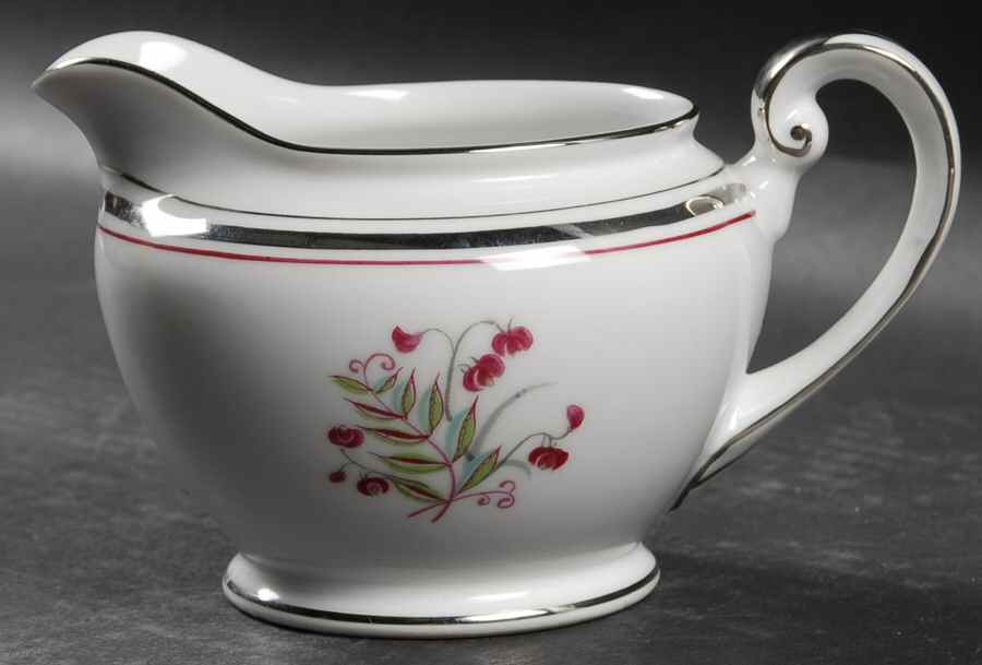 Platinum Beauty Creamer by Japan-1
