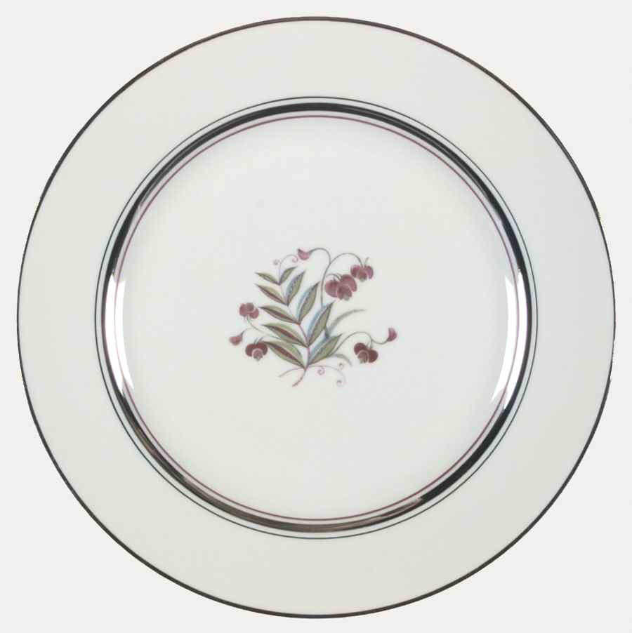 Platinum Beauty Dinner Plate by Japan-1