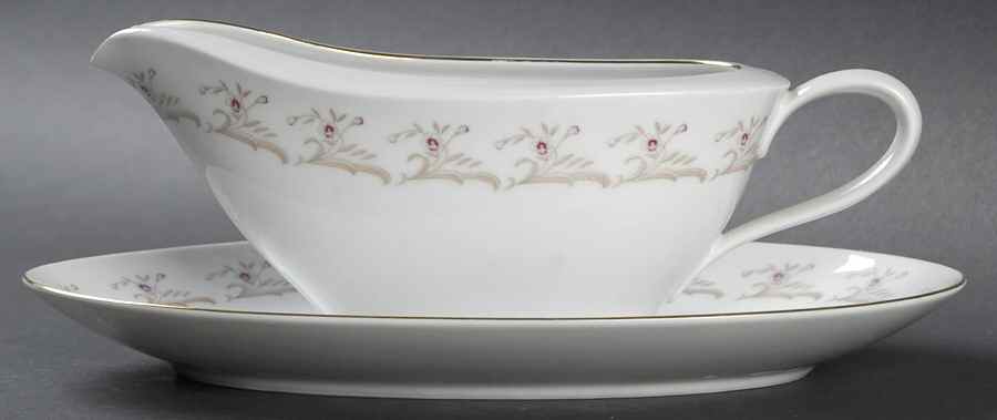 Rosalyn Gravy Boat & Underplate by M Japan-1