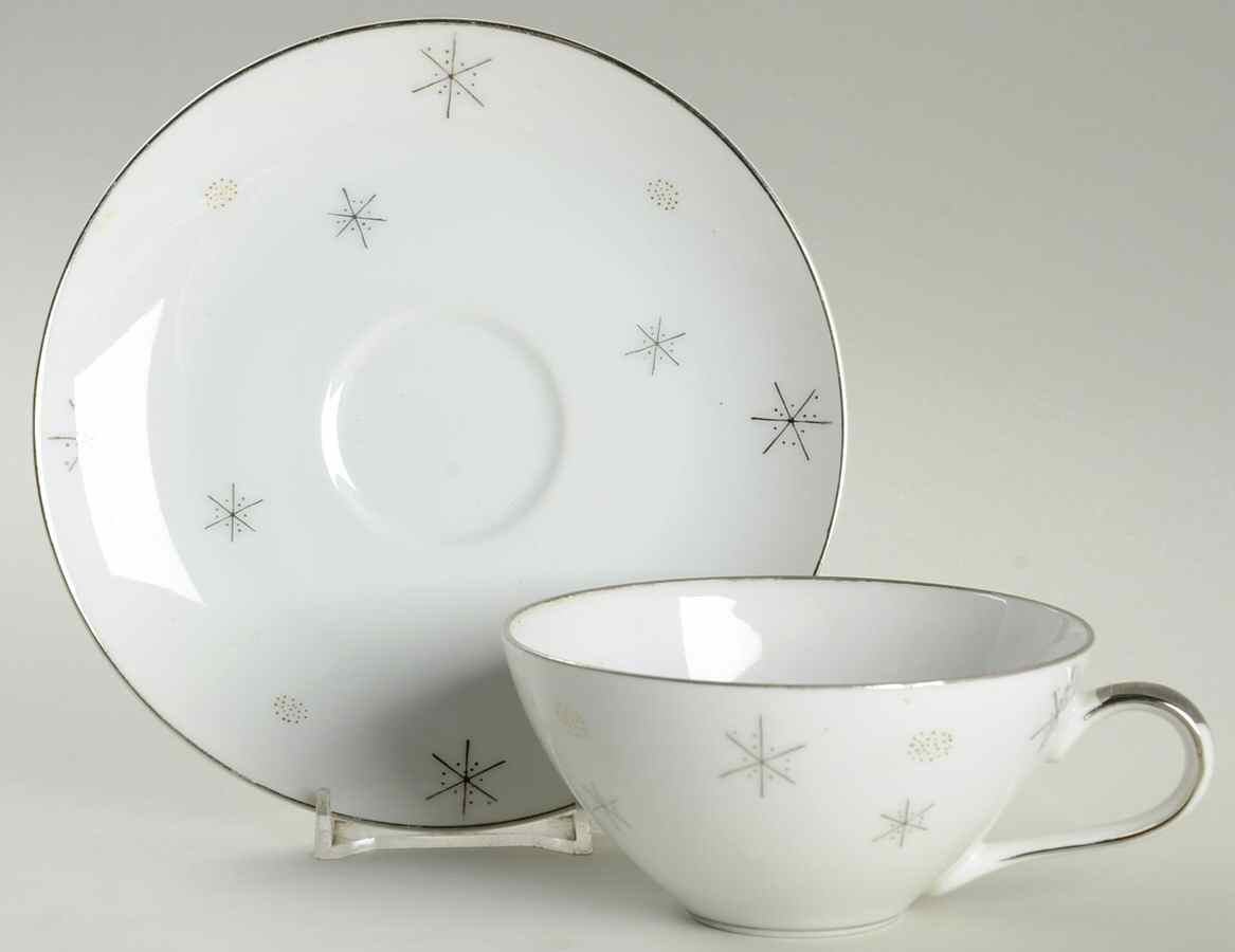 Snowflake Flat Cup & Saucer Set by Japan-1