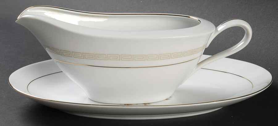 Tina Gravy Boat & Underplate/Relish by Japan-1