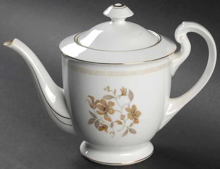 Tina Teapot & Lid by Japan-1