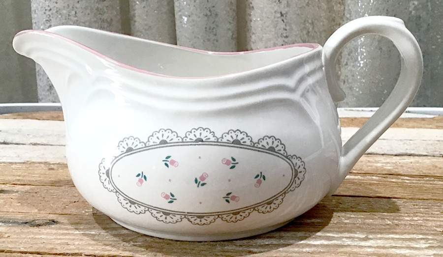 Victoriana Gravy Boat by Japan-1