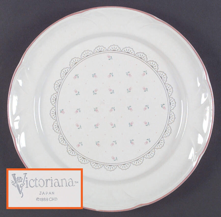 Victoriana Dinner Plate by Japan-1