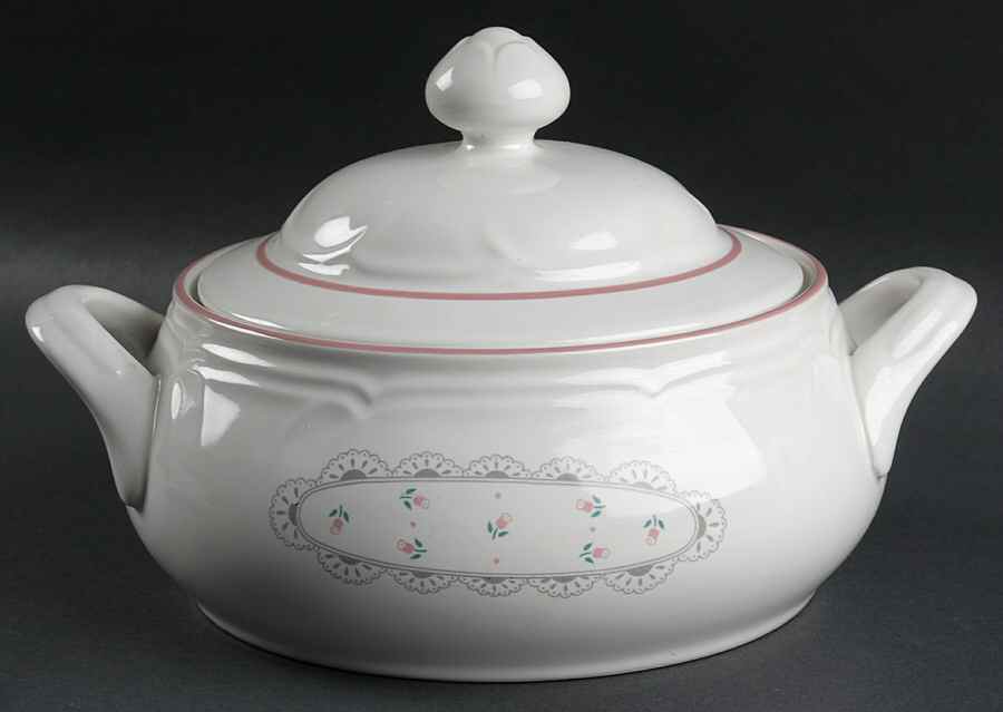 Victoriana Round Covered Vegetable by Japan-1