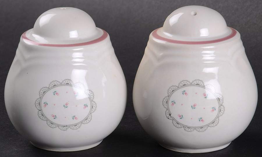 Victoriana Salt & Pepper Set by Japan-1
