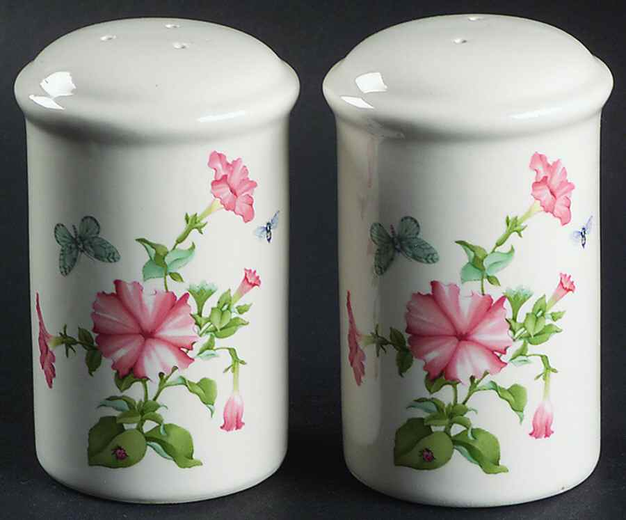 Windemere Garden Salt & Pepper Set by Japan-1