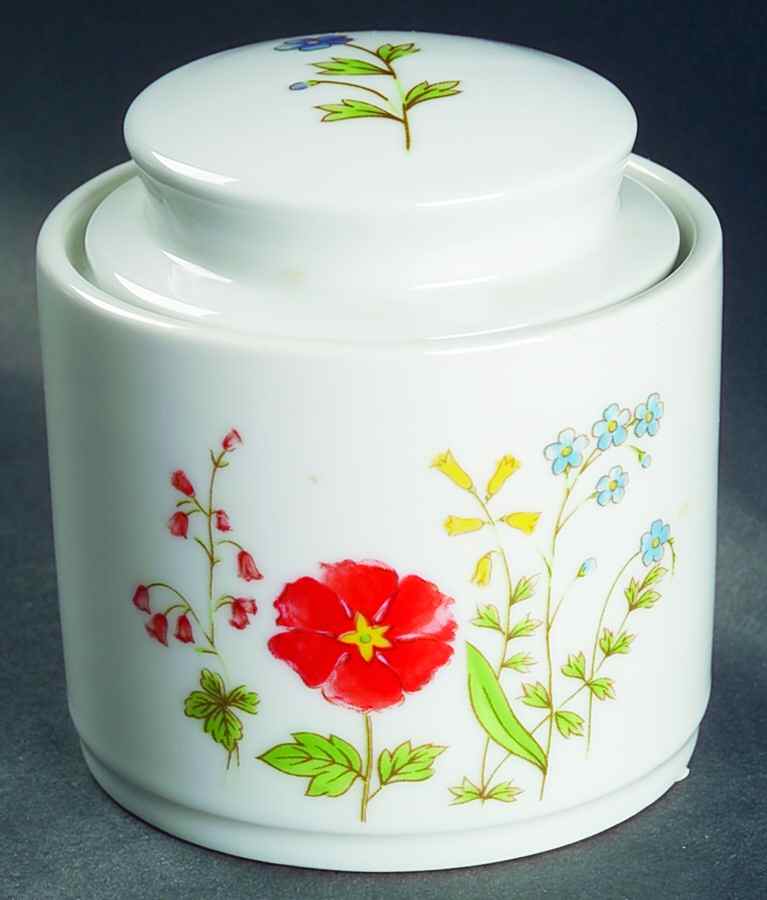 Celeste Sugar Bowl & Lid by Jardin-1