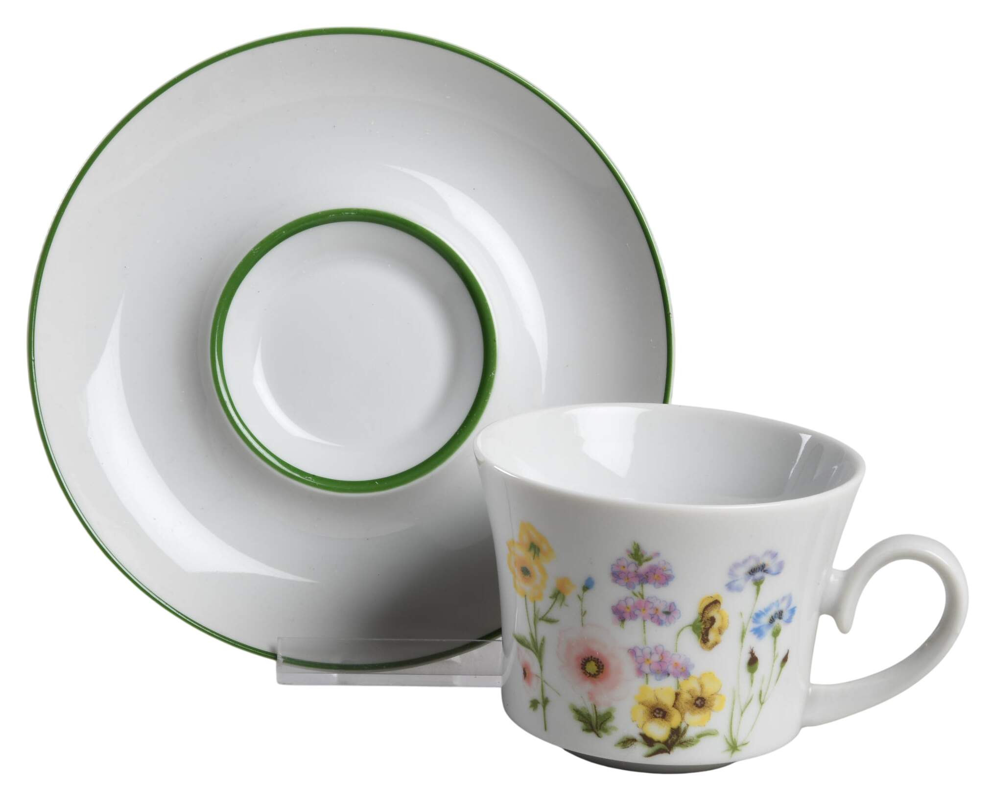 Vanessa Flat Cup & Saucer Set by Jardin-1